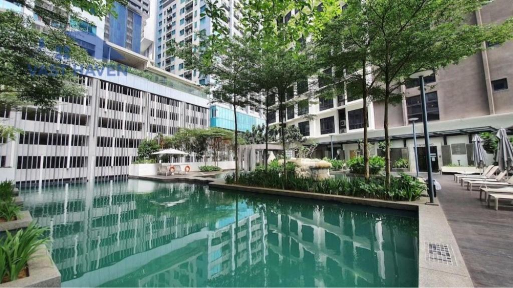 188 Klcc By Vasthaven *